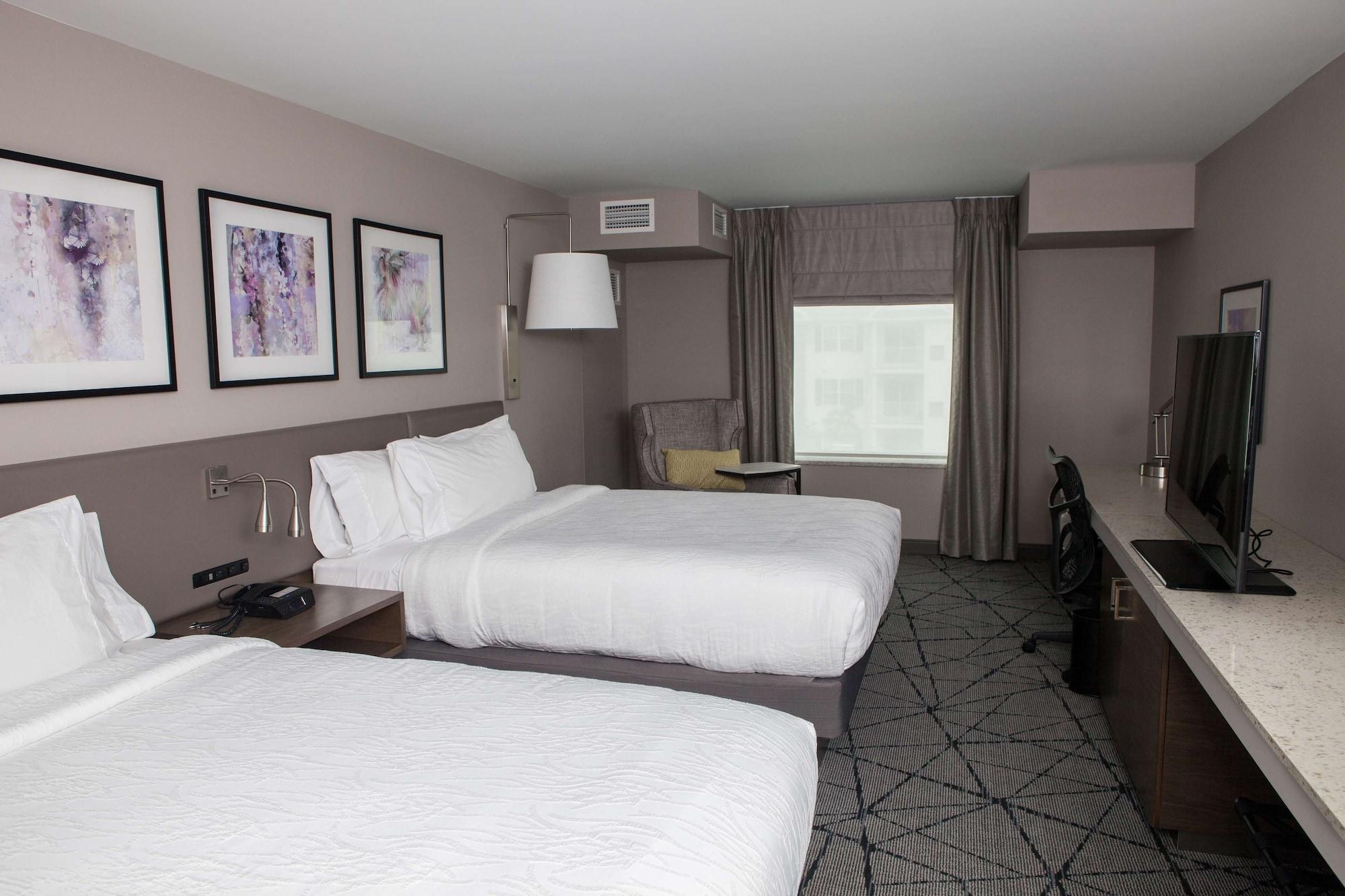 Hilton Garden Inn Springfield Exterior photo