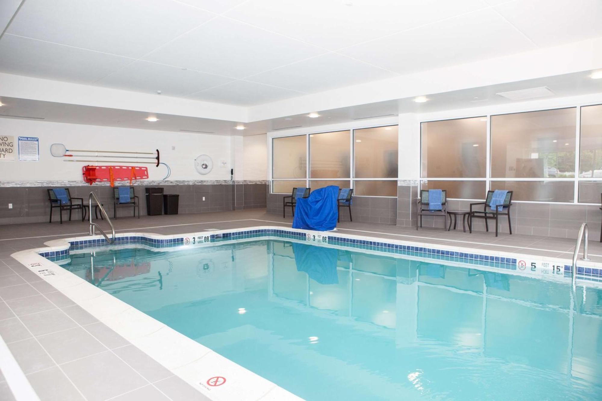 Hilton Garden Inn Springfield Exterior photo